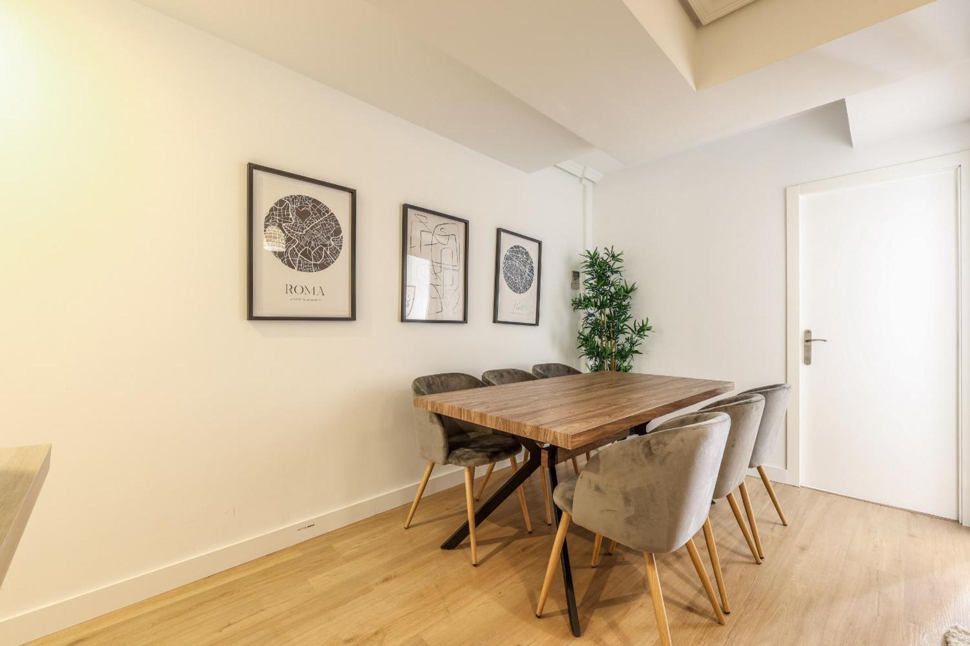 Apartamentos Reformados En Lavapies Madrid Exteriér fotografie
